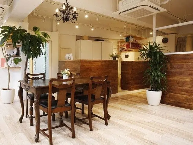 HAIR & MAKE ZEST 中野店