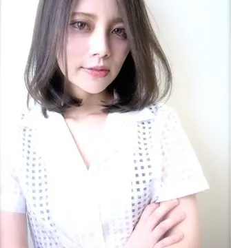 透け感たっぷり♡ブルージュやブルー系アッシュのヘアカラーが気になる！