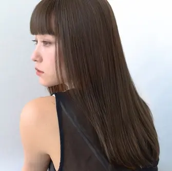 大人っぽくなった藤田ニコルの髪型をマネしたい！冬にぴったりのふわふわヘアも♡