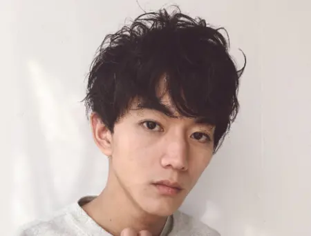 佐藤健の髪型を真似したい。甘い大人の雰囲気がエロい♡佐藤健ヘア紹介