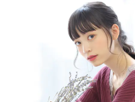 垢抜け要素は前髪にアリ！若手個性派女優・小芝風花の髪型10選