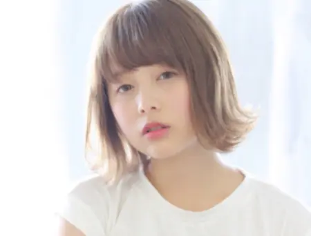 【2018年はコレで決まり】切りっぱなしボブで作るイマドキの髪型＆ヘアアレンジ