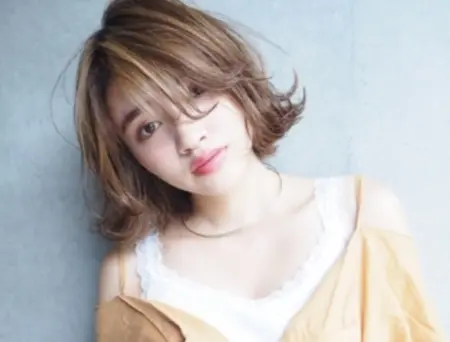 【新色ヘアカラー続々登場】ショートヘアに似合うカラーとは？トレンド掴んで女子力UP！