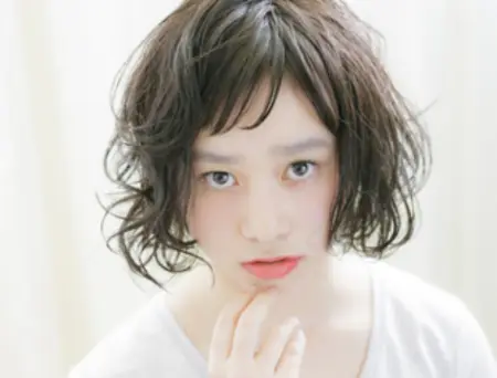 今、”カワイイ”は黒髪ボブパーマで作る時代｜ダサ見えしない黒髪ボブ＆簡単ヘアアレンジ術